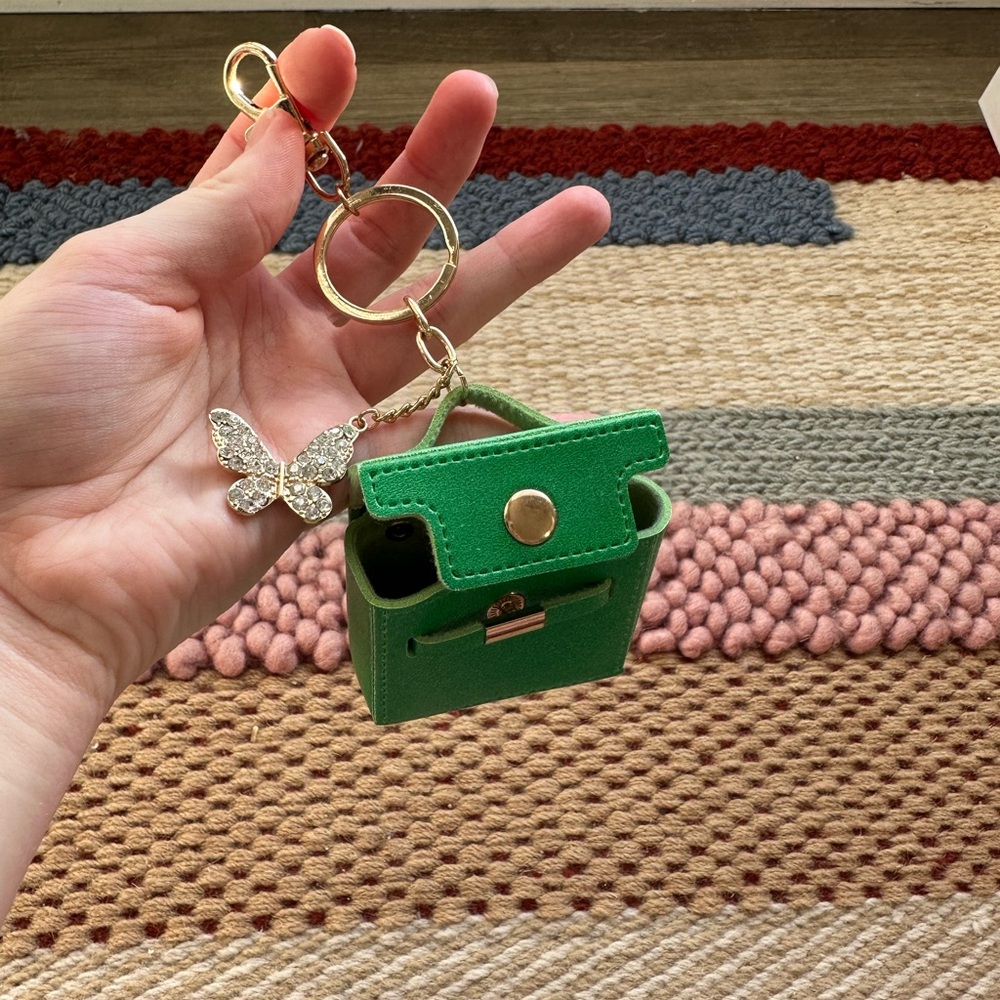 green keychain airpod case